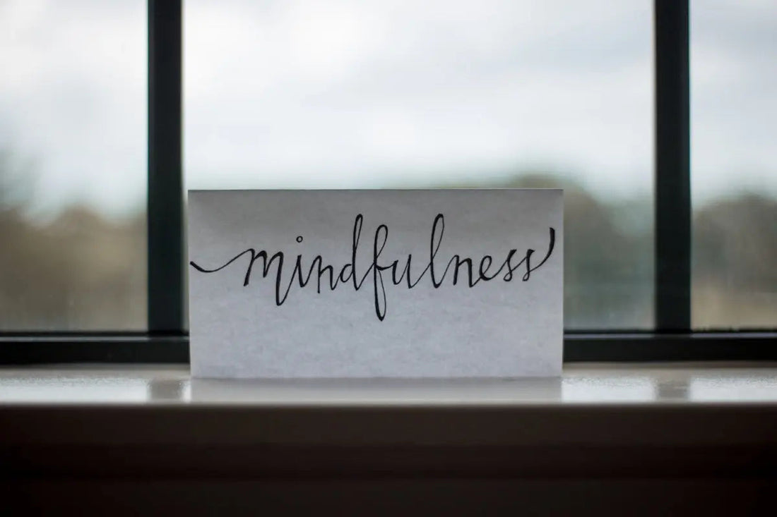 Cum să depășești stresul cotidian prin mindfulness